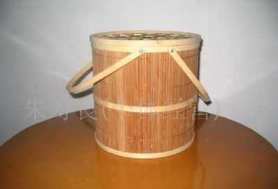 竹韻鄉(xiāng)情 當傳統(tǒng)匠藝遇見現(xiàn)代甜蜜，這款竹籃裝的是家的味道